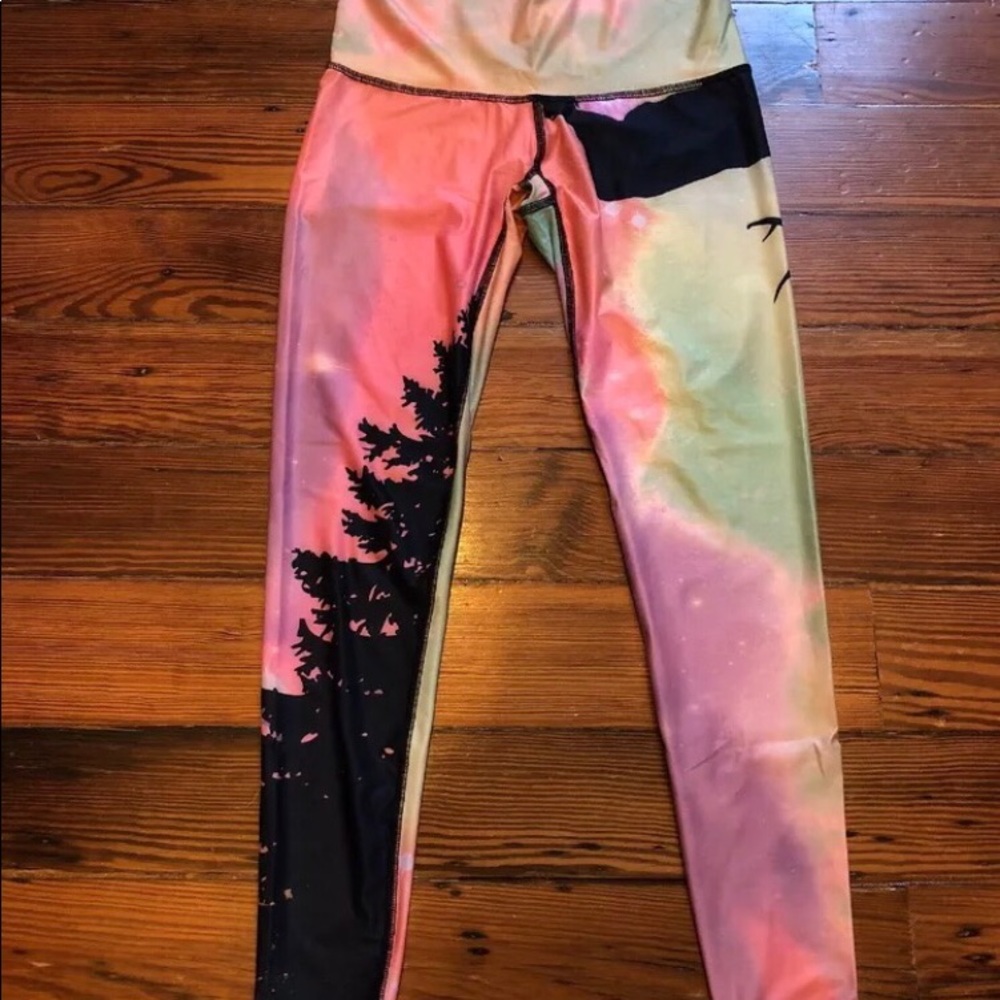 Teeki northern lights yoga leggings